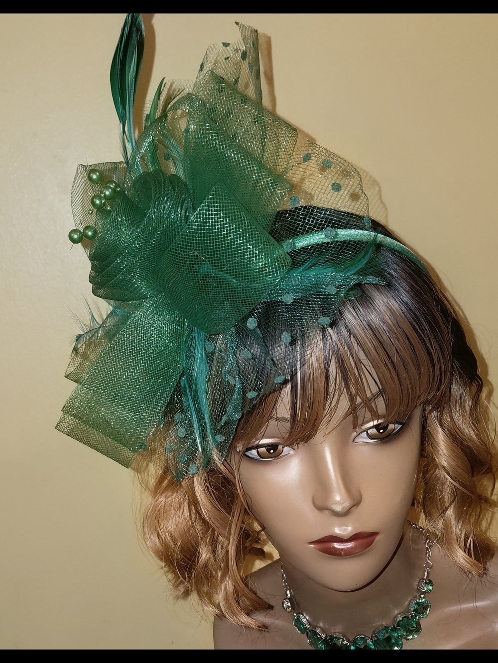 Green Mesh Feather Fascinator Headband - Elegant Formal Hat